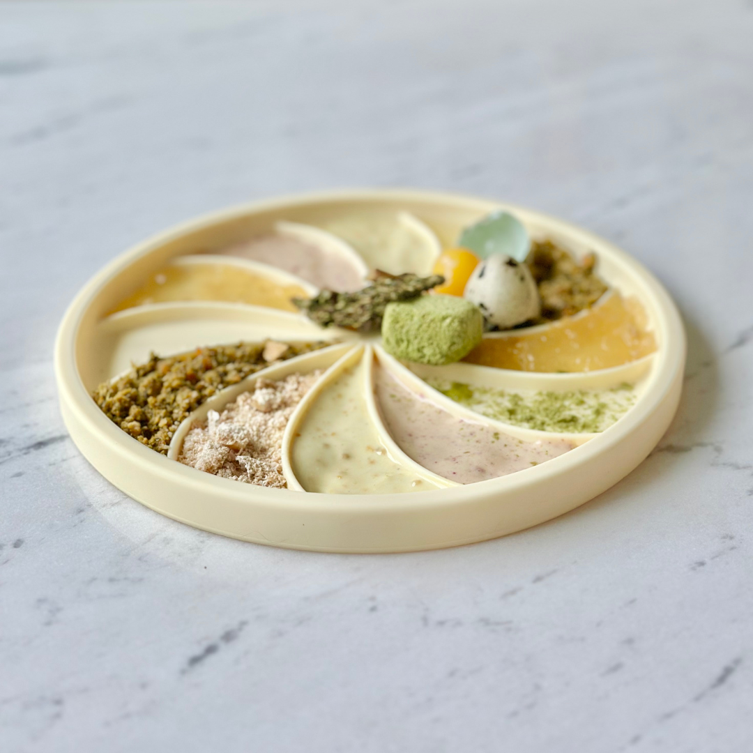 Wheelies lick mat & lid - buttercup